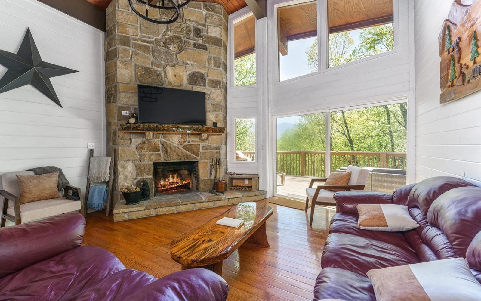 Grand Ole Chalet - Mt Viewsfireplacefirepitarcade Гатлинбург Экстерьер фото